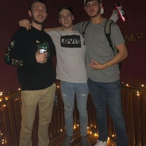 Meet your Posher, Gene